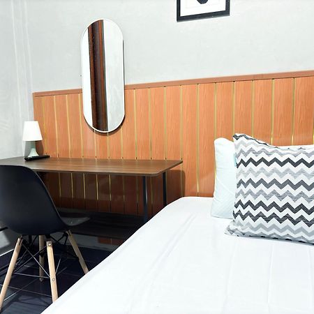 Jogja Day Inn Джокякарта Екстериор снимка