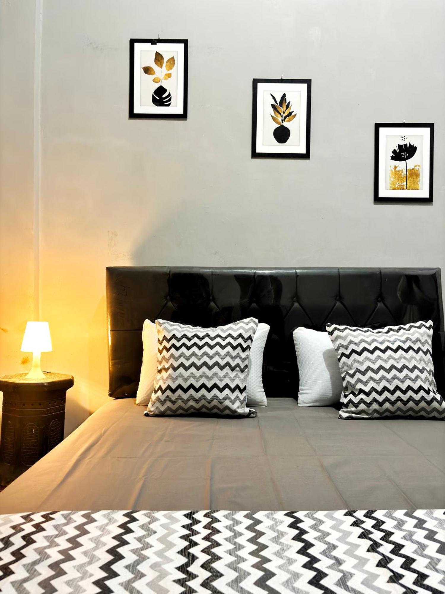 Jogja Day Inn Джокякарта Екстериор снимка