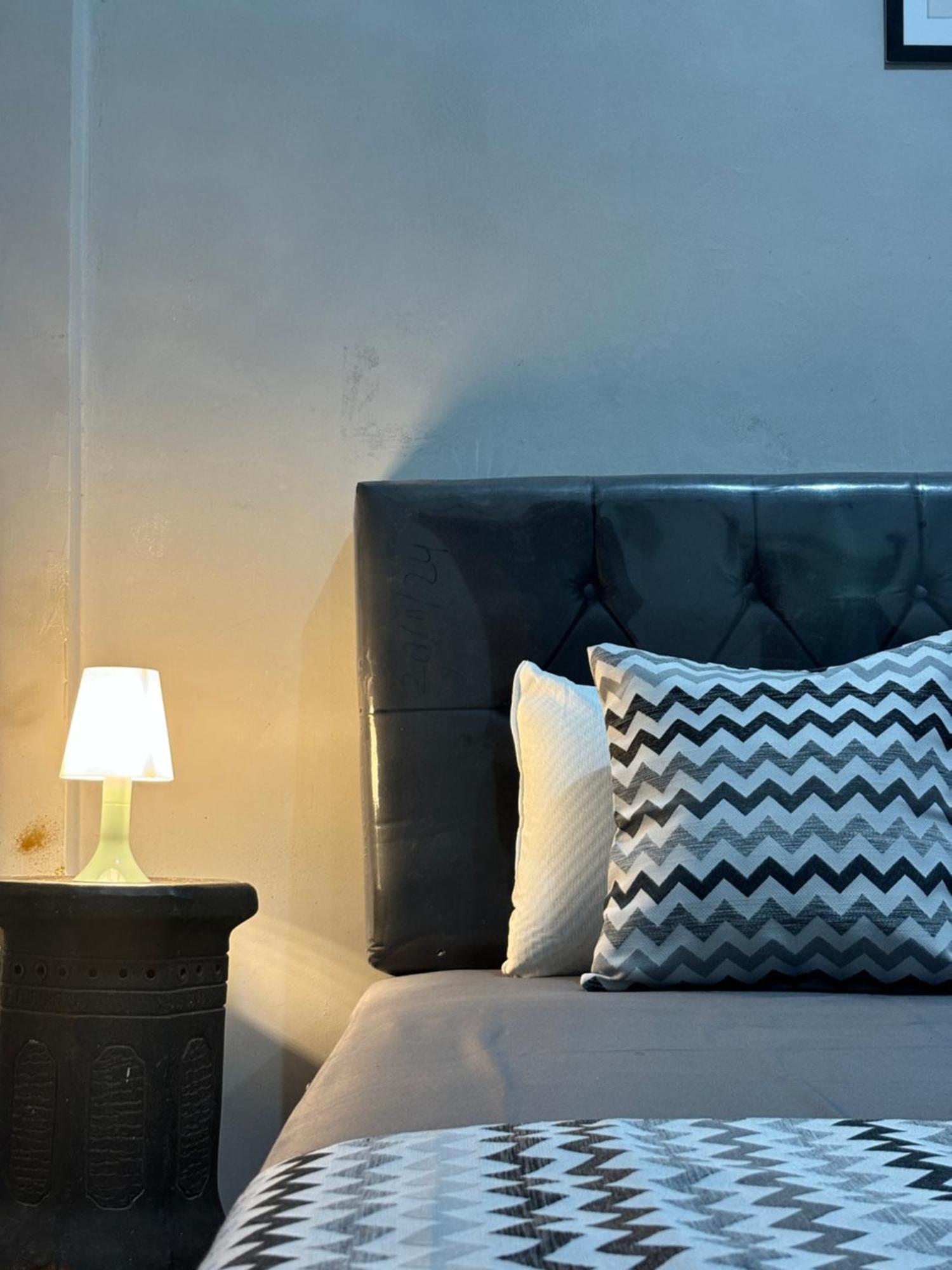 Jogja Day Inn Джокякарта Екстериор снимка