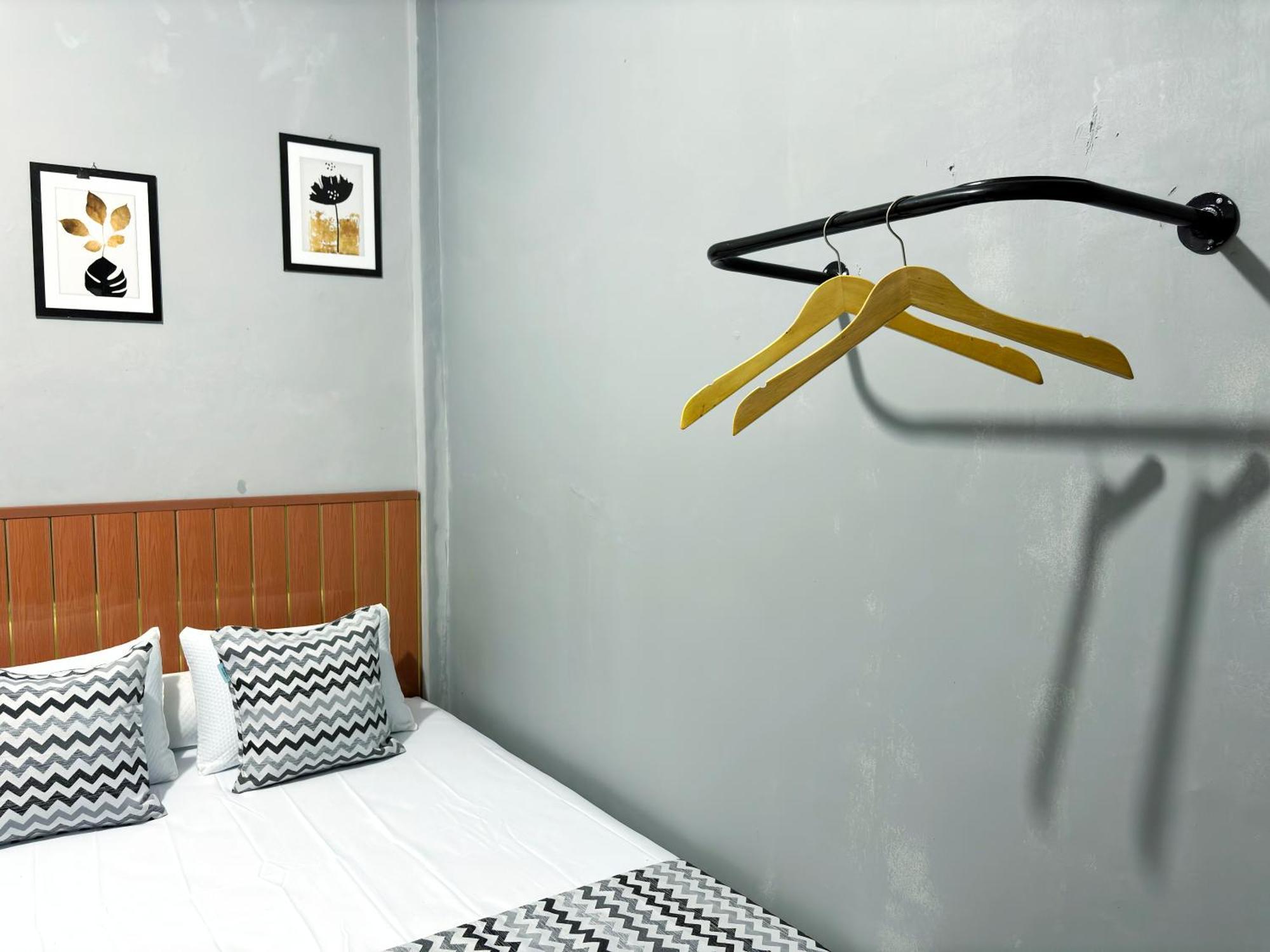 Jogja Day Inn Джокякарта Екстериор снимка