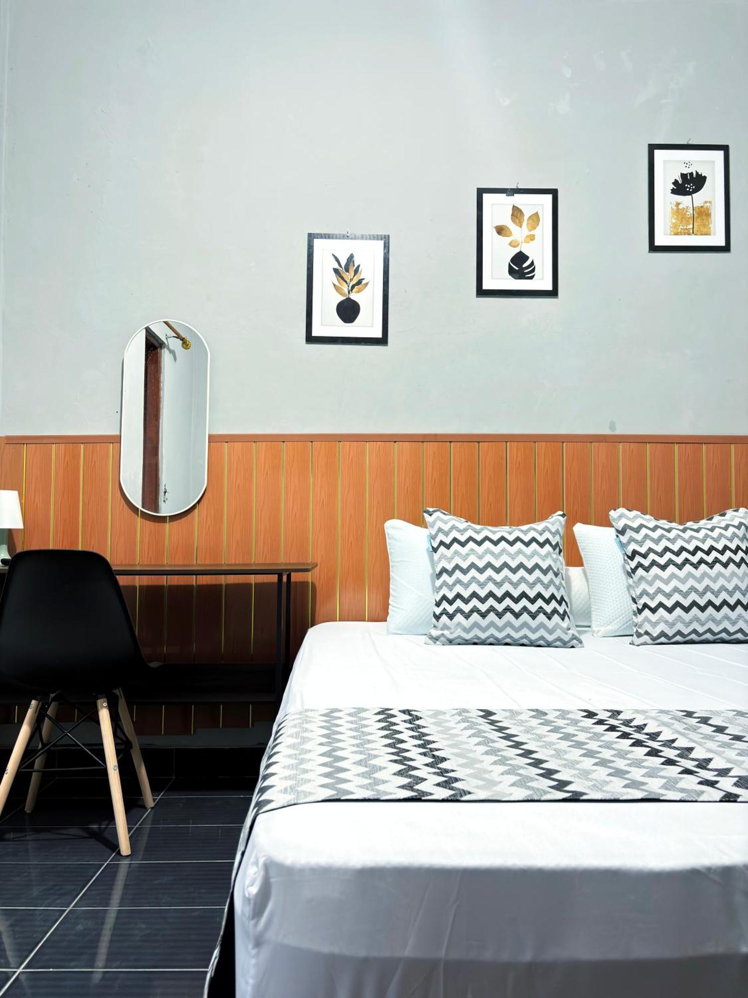 Jogja Day Inn Джокякарта Екстериор снимка