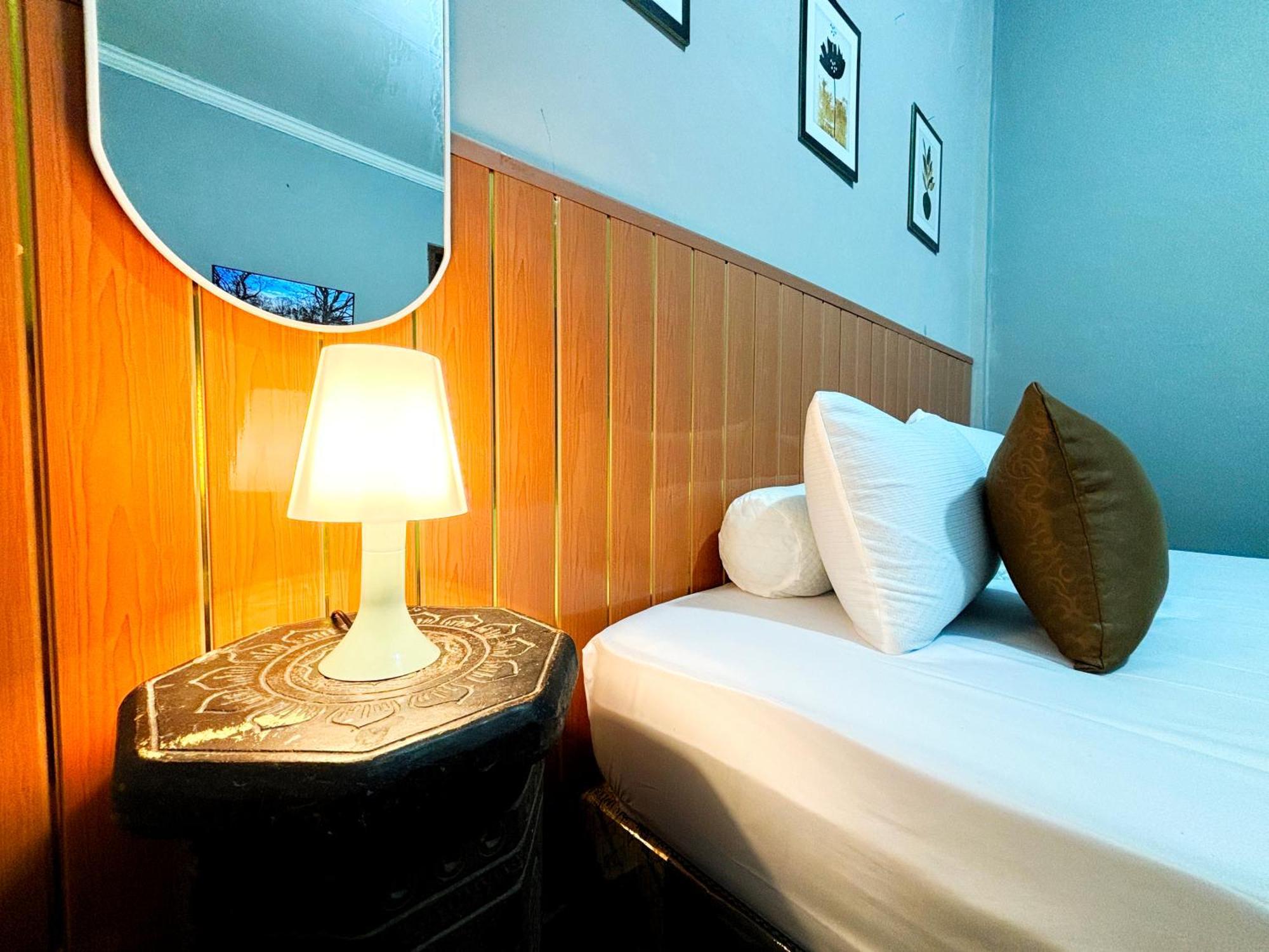 Jogja Day Inn Джокякарта Екстериор снимка