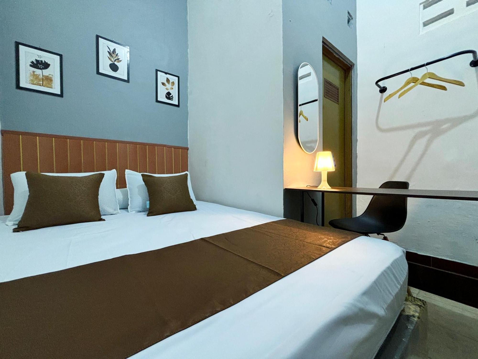 Jogja Day Inn Джокякарта Екстериор снимка